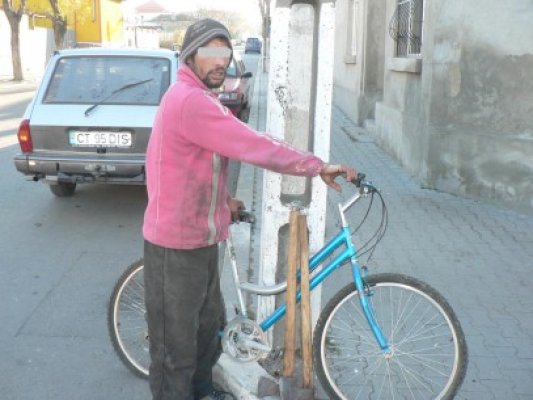 Un jandarm aflat în timpul liber a prins un hoţ